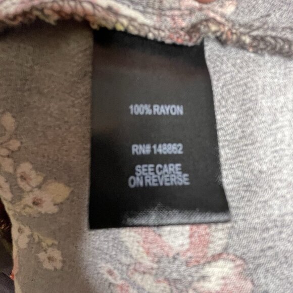 Torrid Floral Blouse - Gray and Pink - Picture 8 of 12